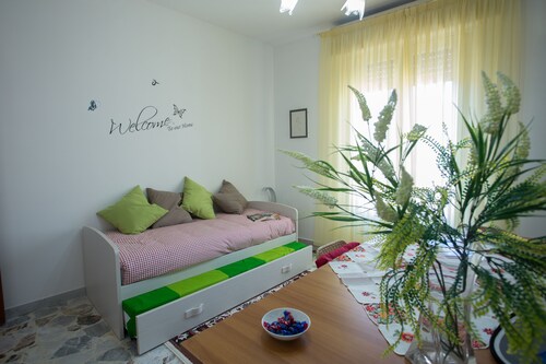  the colorful comfort in the country / lookout