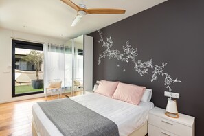 3 bedrooms, iron/ironing board, free WiFi, bed sheets - CASA DEL MAR 50m from the beach (Tamariu)