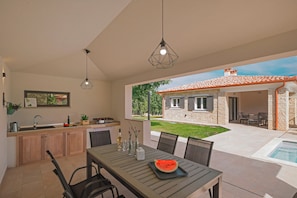 Outdoor dining - Villa Monte in Breg (Haus für 6 Personen) (Labin)