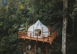 Comfort Tent, 1 King Bed, Mountain View | Terrace/patio - Desa Eko (Munduk)