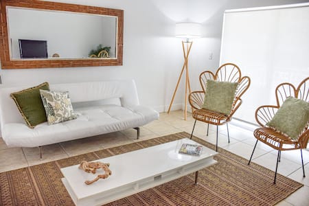 Key Biscayne Apartment