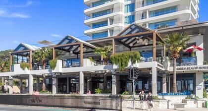 Legacy 3 - Bilinga/North Kirra Beachfront - Min. 3 Night Stays!