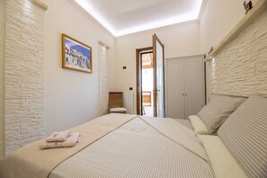 1 habitación, wifi y ropa de cama