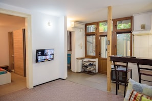 Interior - Apartment Stay, Bucharest center - Victoria Square (Sector 1)