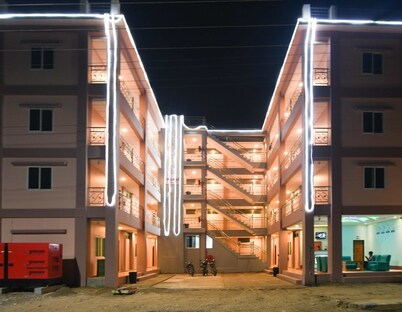 Lucky Land Hotel