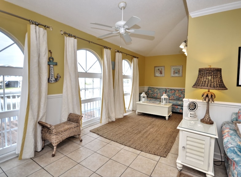 Belle Maison De Plage En Eau Profonde - Ocean Isle Beach, NC
