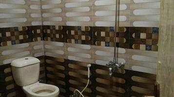 Executive Room, 1 Katil Kelamin (Double) | Bilik Mandi