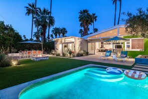 Piscine extérieure, piscine chauffée