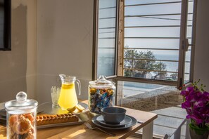 Property amenity - Jaffa Beach House - Hostel (Tel Aviv)