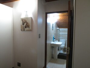Free toiletries, towels
