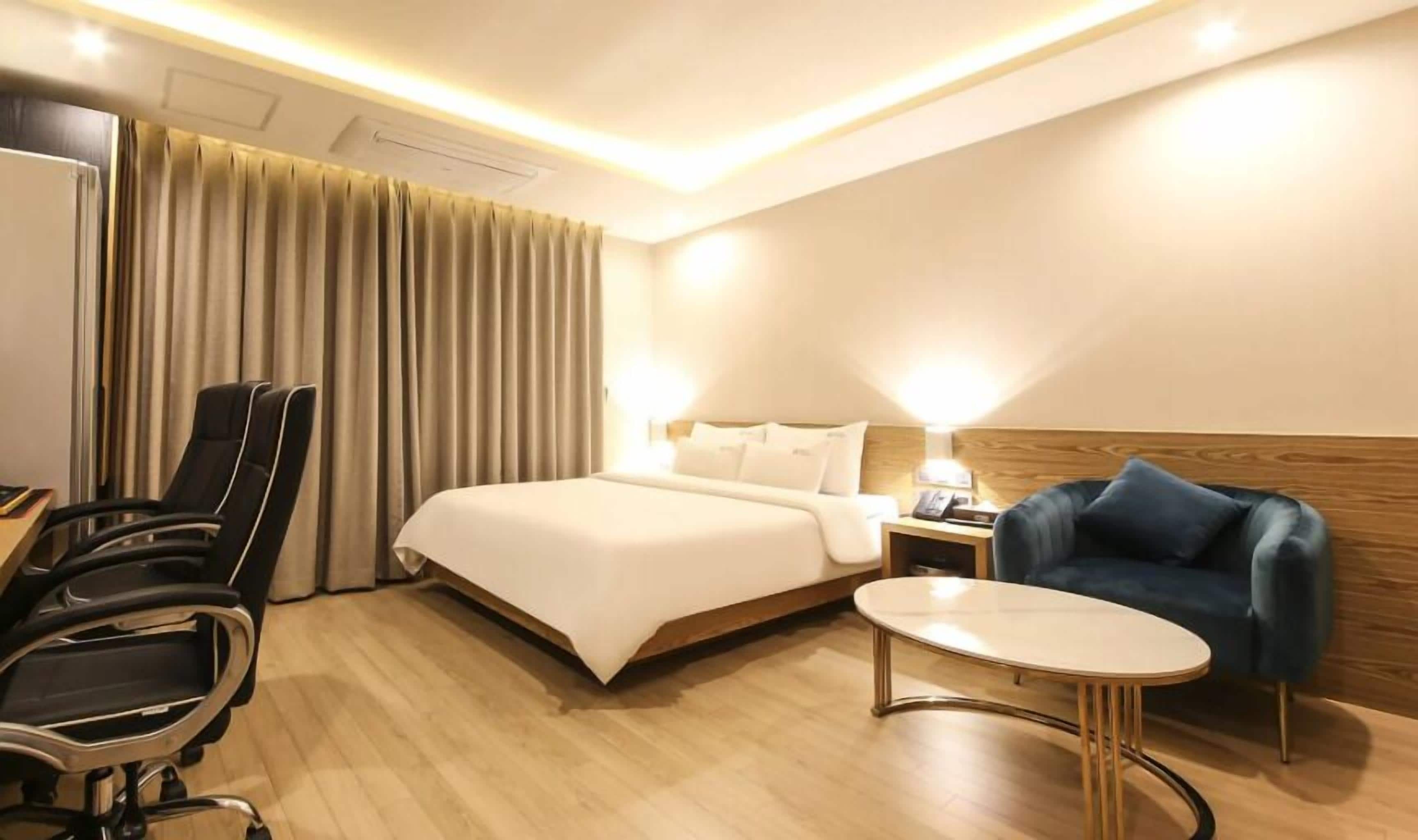 Premium Suite Double Room | Roupas de cama premium, camas com colchões pillow-top