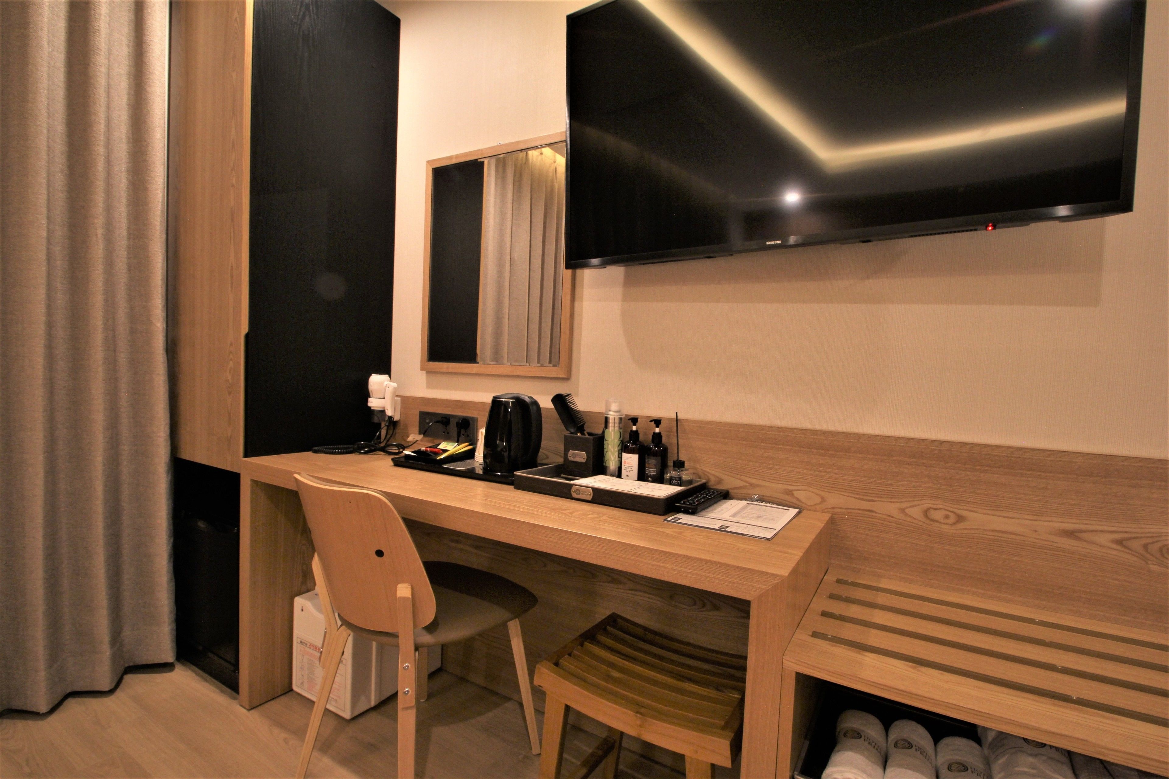 premium bedding, pillow-top beds, individually decorated