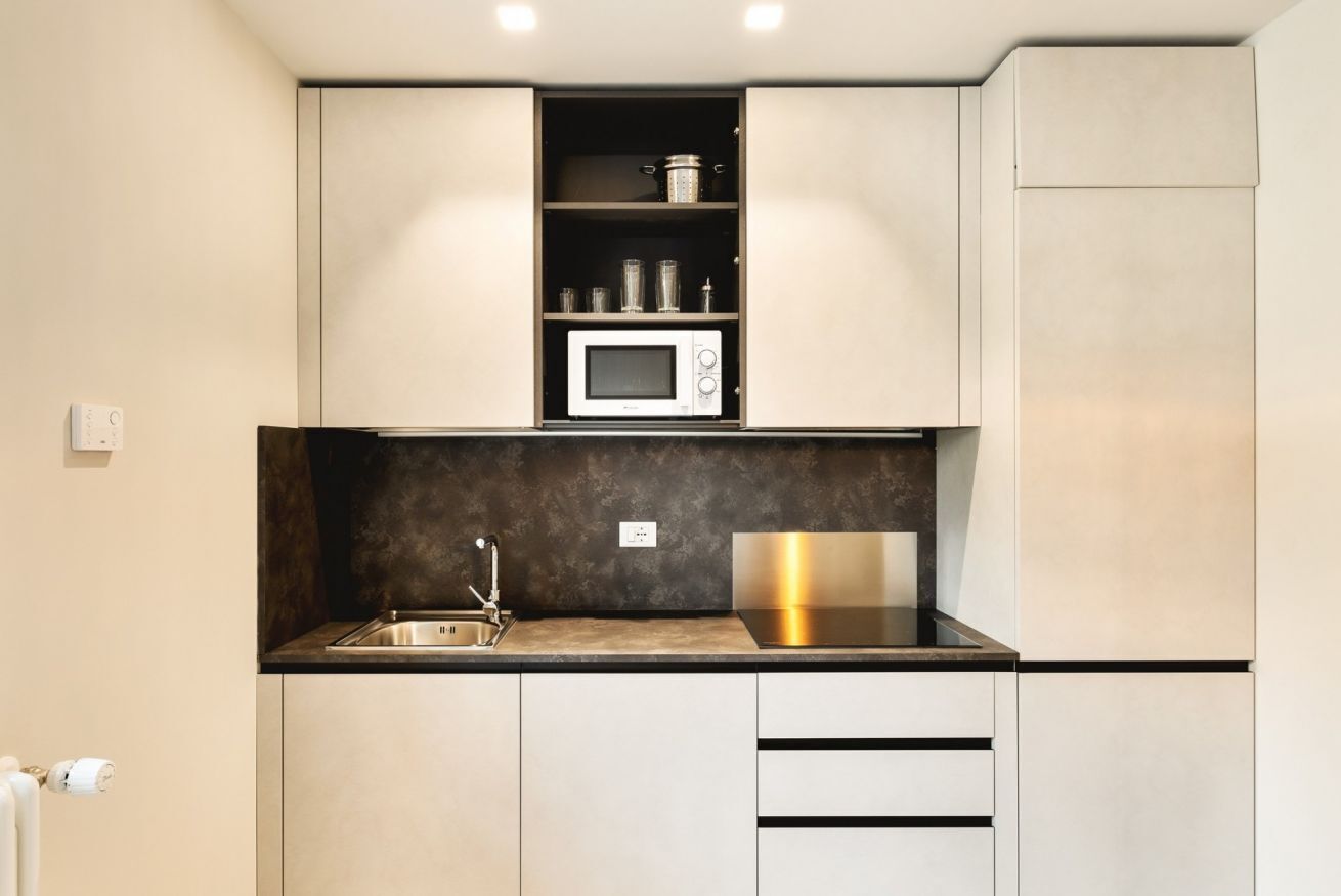 Cafetière/bouilloire, grille-pain