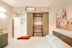 1 bedroom, iron/ironing board, WiFi