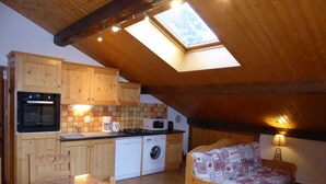 1 bedroom, WiFi (free)