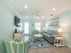 Smart-TV, Bücher, Stereoanlage