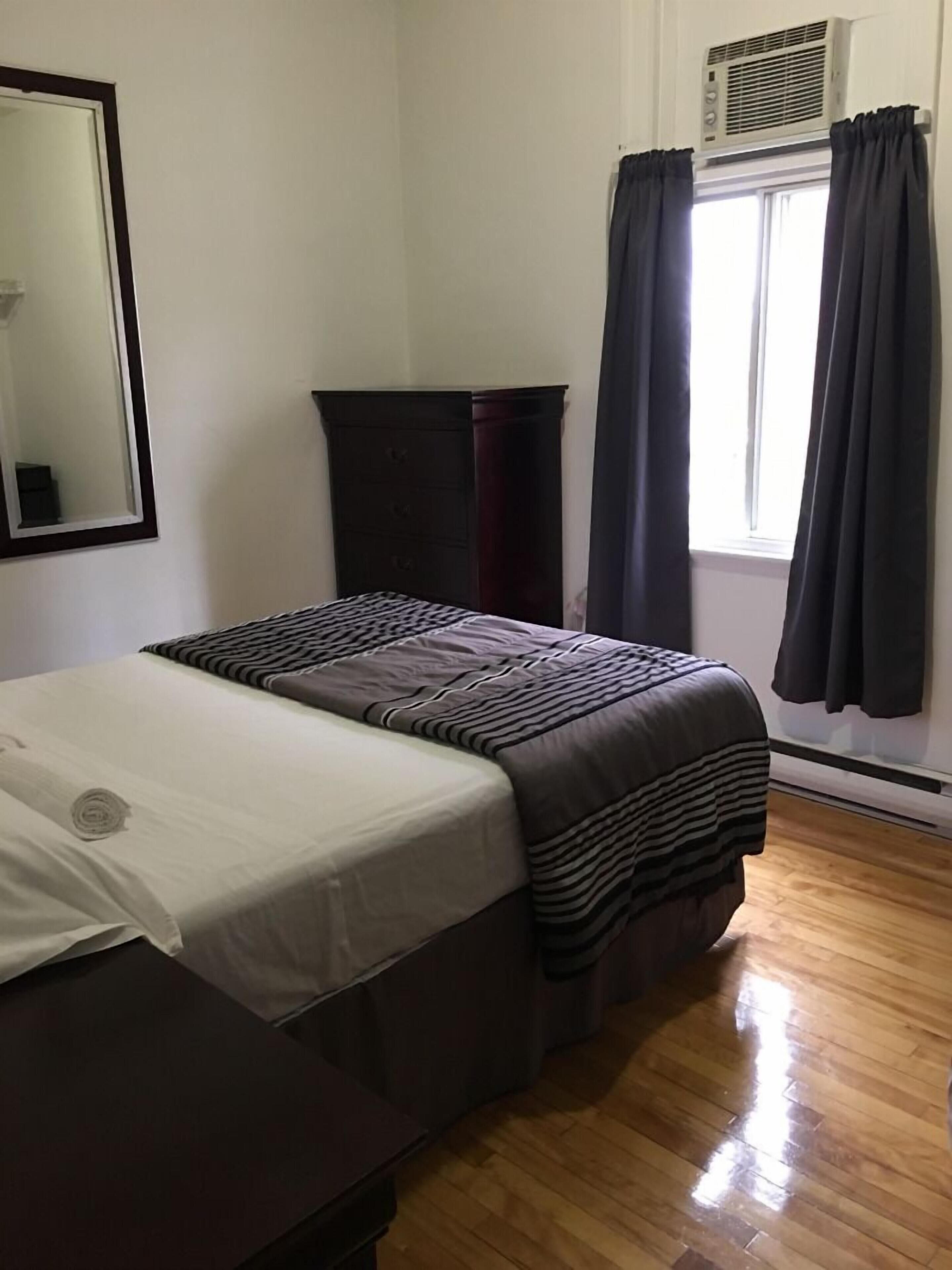 Premium bedding, free WiFi, bed sheets
