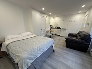 Studio - Hotel Mini (Montreal)