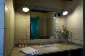 Bathroom - Alivi Country Resort (Castellammare del Golfo)