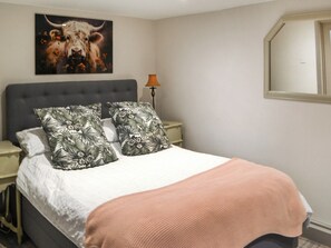2 bedrooms, free WiFi, bed sheets - The Old Telephone Exchange (Rothbury)