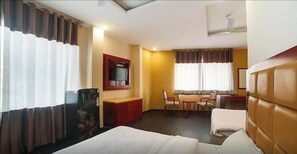 Cortinas blackout, wifi gratis y decoración personalizada 