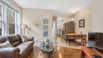 Smart TV, music library, video library