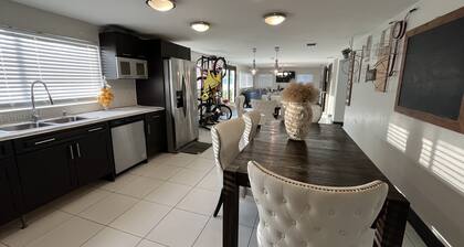 Beautiful Waterfront Home Perfect for Fishing.