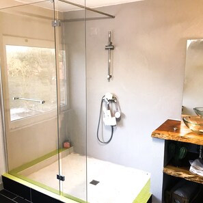 Design Studio Suite | Bathroom