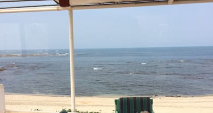 Cabanon pied dans l eau