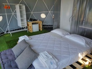 1 chambre, literie fournie