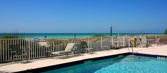 THE BEACH CONDO #107 BEACHFRONT FULL VIEW