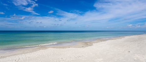 Sun-loungers, beach towels