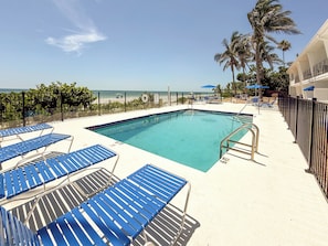 Piscine extérieure, piscine chauffée