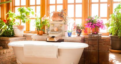 Abgeschiedener Ranch Getaway mit Haupthaus und 5 zusätzlichen Kabinen