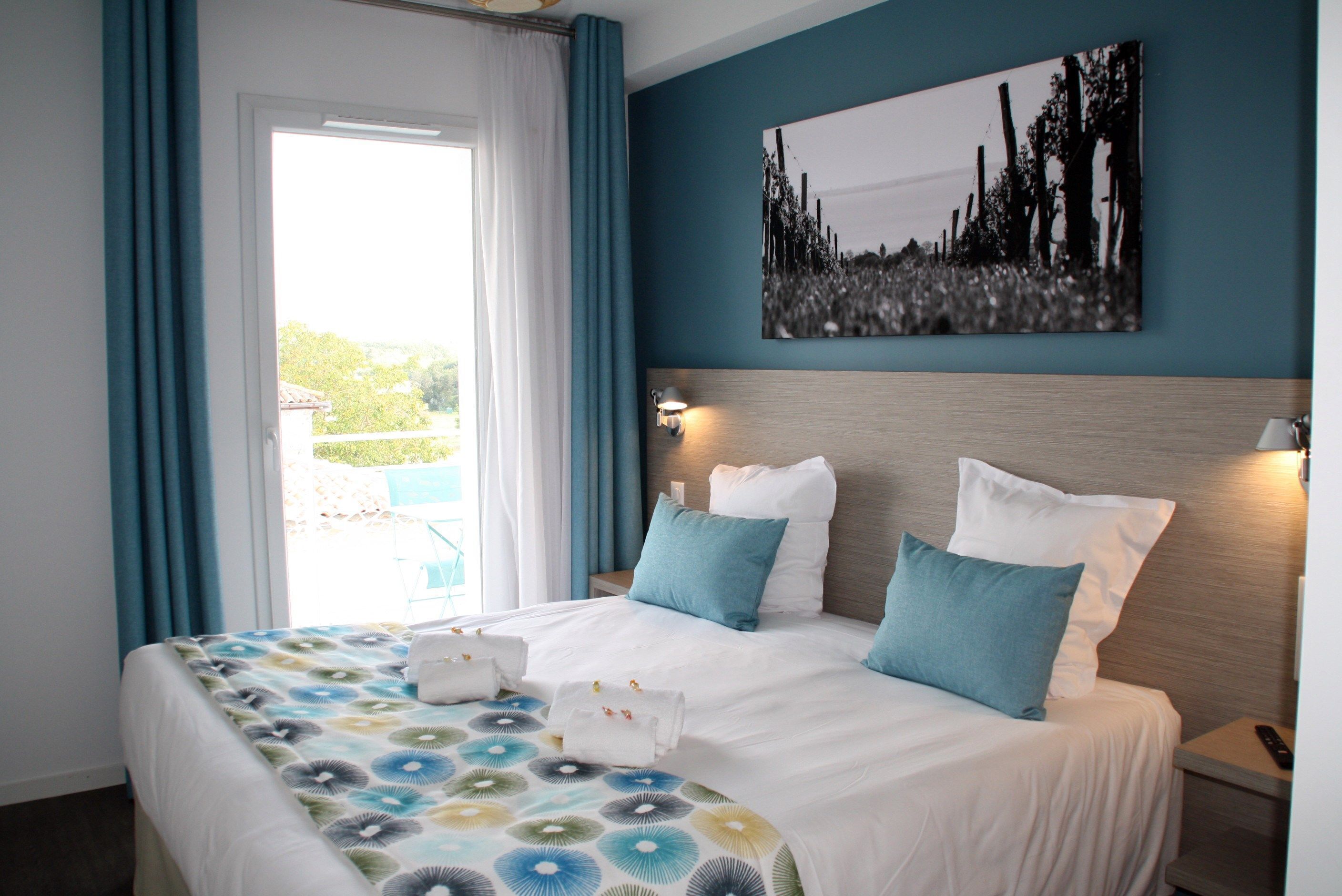 2 bedrooms, in-room safe, free internet