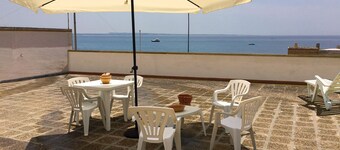 The Casa delle Zie in Gallipoli, in the center with a beautiful sea view