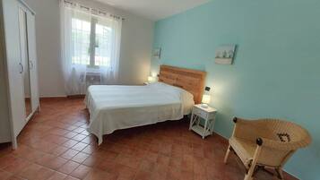 1 Schlafzimmer, Bügeleisen/Bügelbrett, Reisekinderbett, kostenloses WLAN