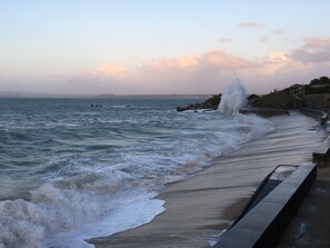 On the beach - dZI8, a place like no other ... for a successful holiday! (Douarnenez)