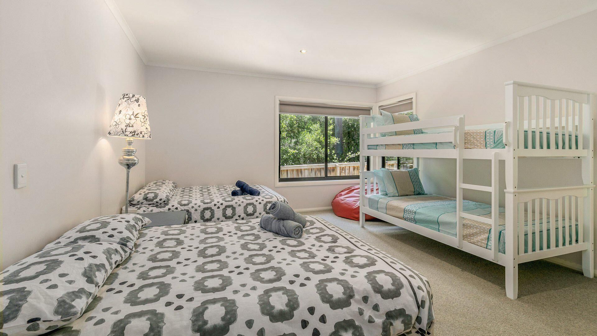 3 bedrooms, iron/ironing board, travel cot, Internet