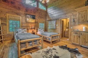 4 bedrooms, Internet, bed sheets