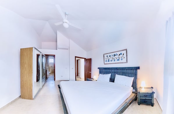 2 bedrooms, in-room safe, free WiFi, bed sheets - Los Corales Beach Village - Your private paradise - 2BR second floor - LT#D3 (Bávaro)