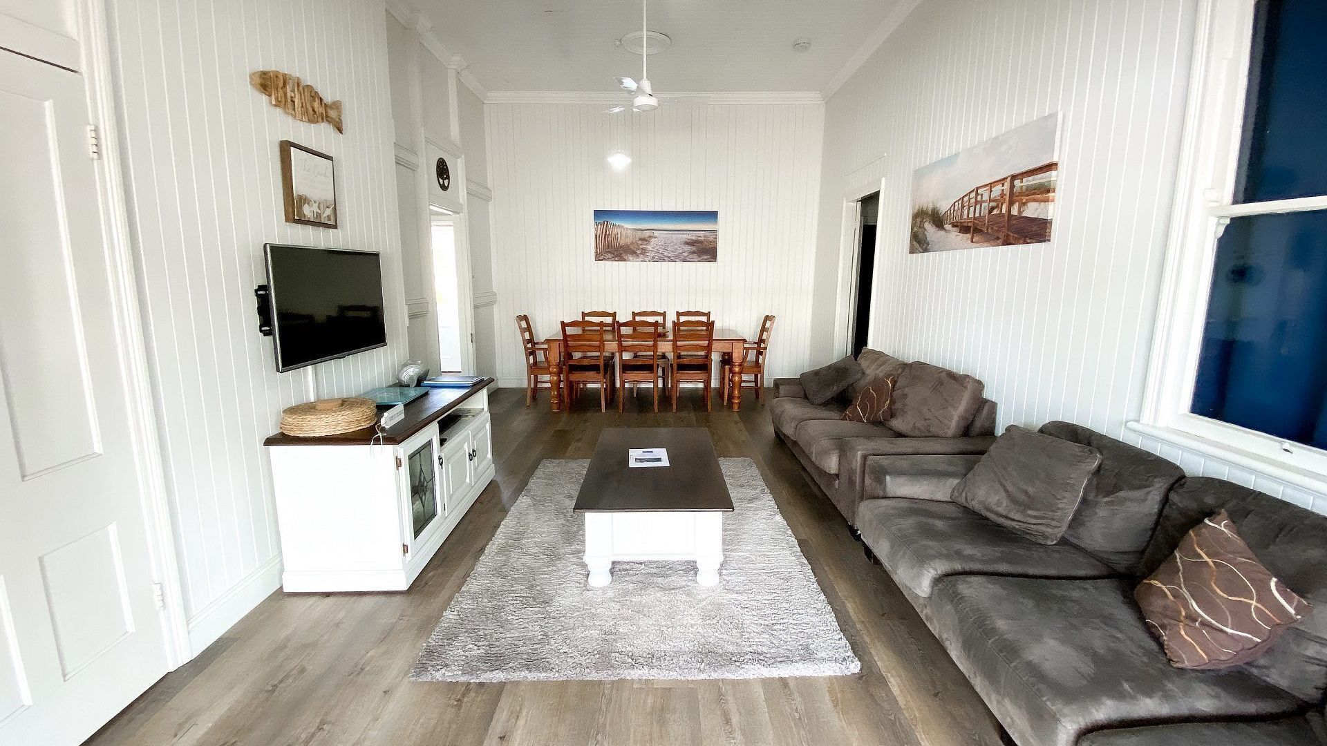 A Beach House @ Burrum - Water views - 3BR - Aircon -Pets...