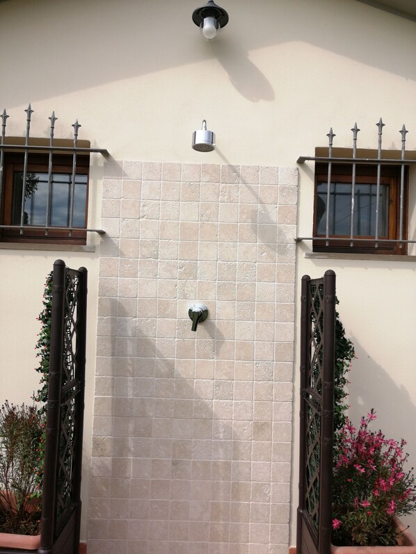 Exterior detail - 1 Campiglia Campione M. but 3 km from the sea of ​​Rimigliano 4 beds Ground Floor (Venturina Terme)