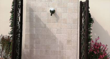 1 Campiglia Campione M. but 3 km from the sea of Rimigliano 4 beds Ground Floor