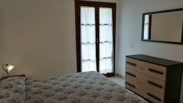 1 bedroom, iron/ironing board, WiFi