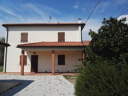 1 Campiglia Campione M. but 3 km from the sea of ​​Rimigliano 4 beds Ground Floor