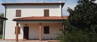 1 Campiglia Campione M. but 3 km from the sea of Rimigliano 4 beds Ground Floor