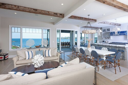 INCREDIBLE OCEANFRONT HOME, ELEVATOR, 6 BEDROOMS, 7 BATHS & SPECTACULAR VIEWS!!