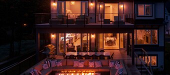 INCREDIBLE OCEANFRONT HOME, ELEVATOR, 6 BEDROOMS, 7 BATHS & SPECTACULAR VIEWS!!