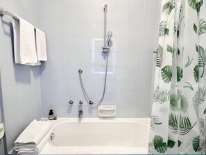 Haartrockner, Handtücher